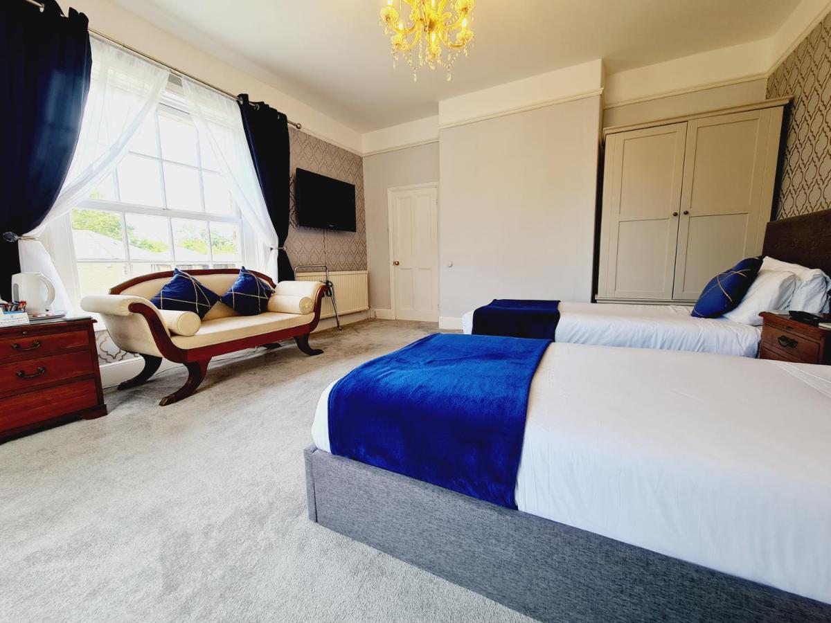 Beaufort Lodge - Central Location & Free Parking Taunton Dış mekan fotoğraf